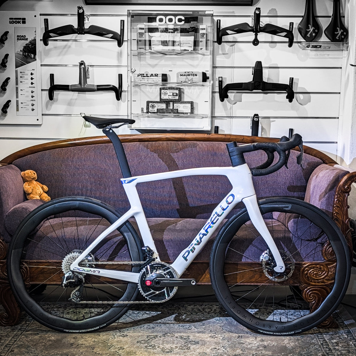 Pinarello Dogma F - Phantom Ice - Sram Red AXS / Princeton CarbonWorks PEAK