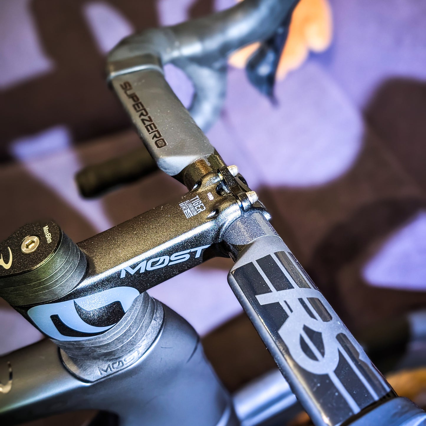 Pinarello F9 - Custom Build - Ultegra Di2/ ERE - maat 56