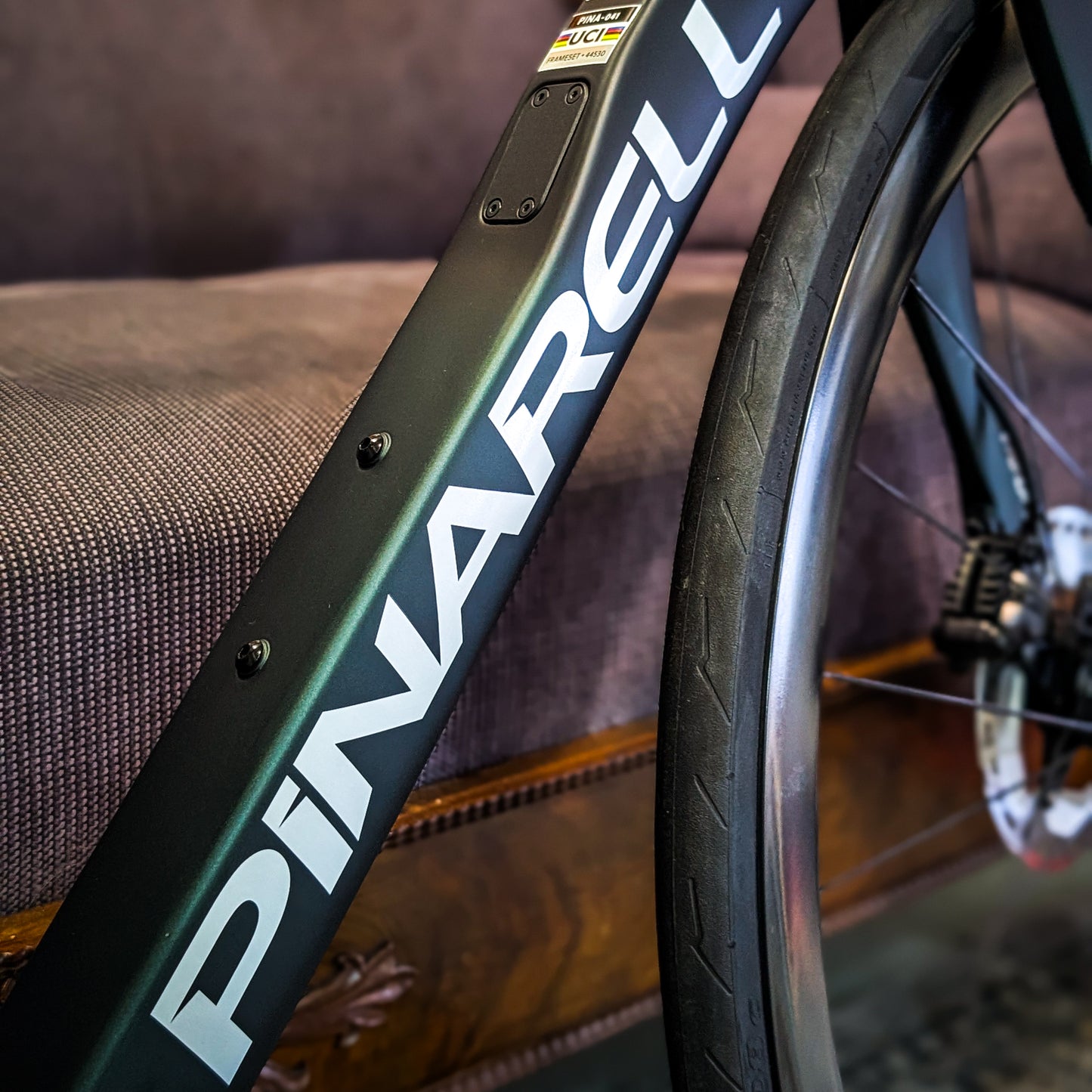 Pinarello F9 - Custom Build - Ultegra Di2/ ENVE - maat 54.5