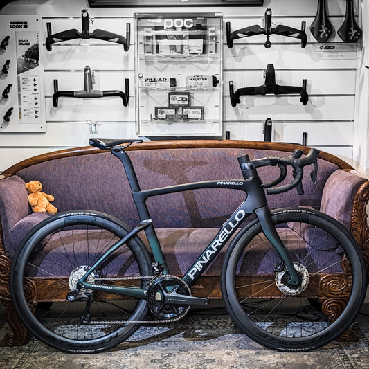 Pinarello F9 - Custom Build - Ultegra Di2/ Stealth wielset