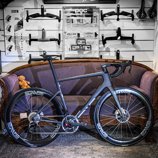 ENVE MELEE V2 PRO RED - UL BLACK